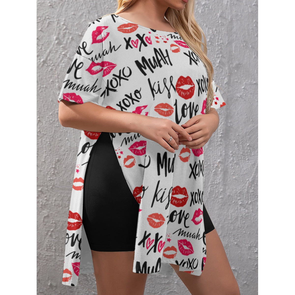 Love Muah XOXO Kiss Print  Drop-Shoulder T-Shirt with Side Split and Shorts (Plus Size)